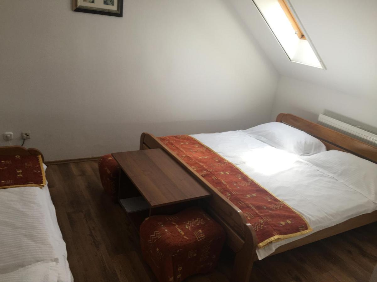 Naphaz Panzio Bed and Breakfast Tiszafüred Εξωτερικό φωτογραφία